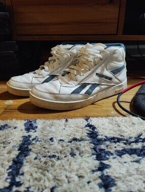 Reebok 10.5 White Mid-Top Sneakers with Navy Accents